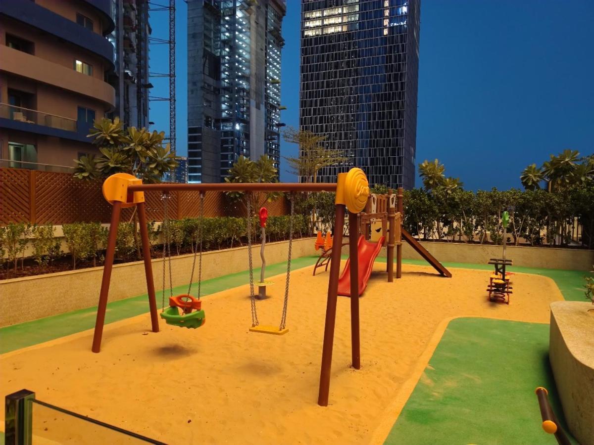 Rh- Modern Comfort, Bright 1Br Near Dubai Mall, City Views Exterior photo